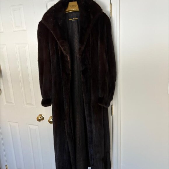 Full Length Designer Peiser and Berk Blackglama Mink Fur Coat - Picture 4 of 4